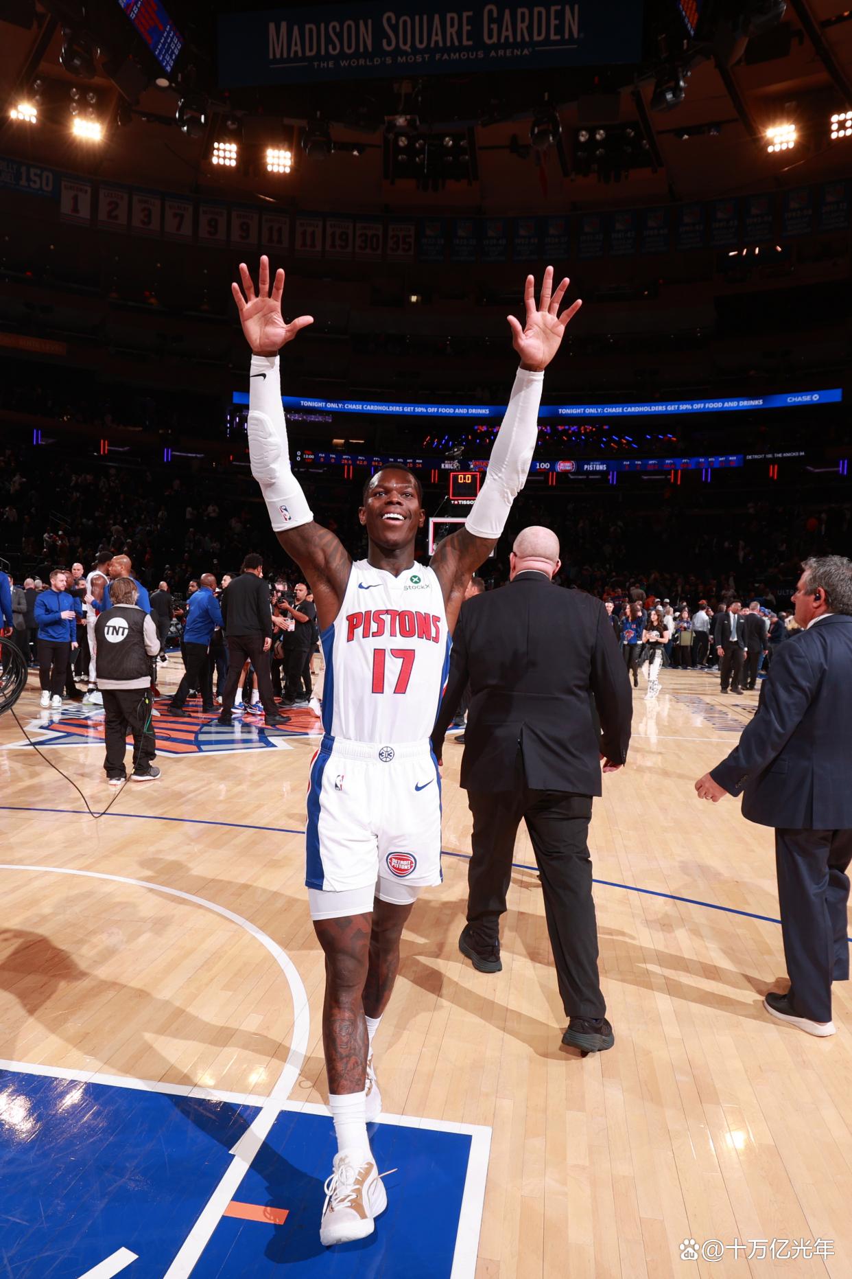 包含底特律活塞转会期强势反弹,志在法国杯名次提升,底气十足,医务组通报恢复的词条 包含底特律活塞转会期强势反弹,志在法国杯名次提升,底气十足,医务组通报恢复的词条