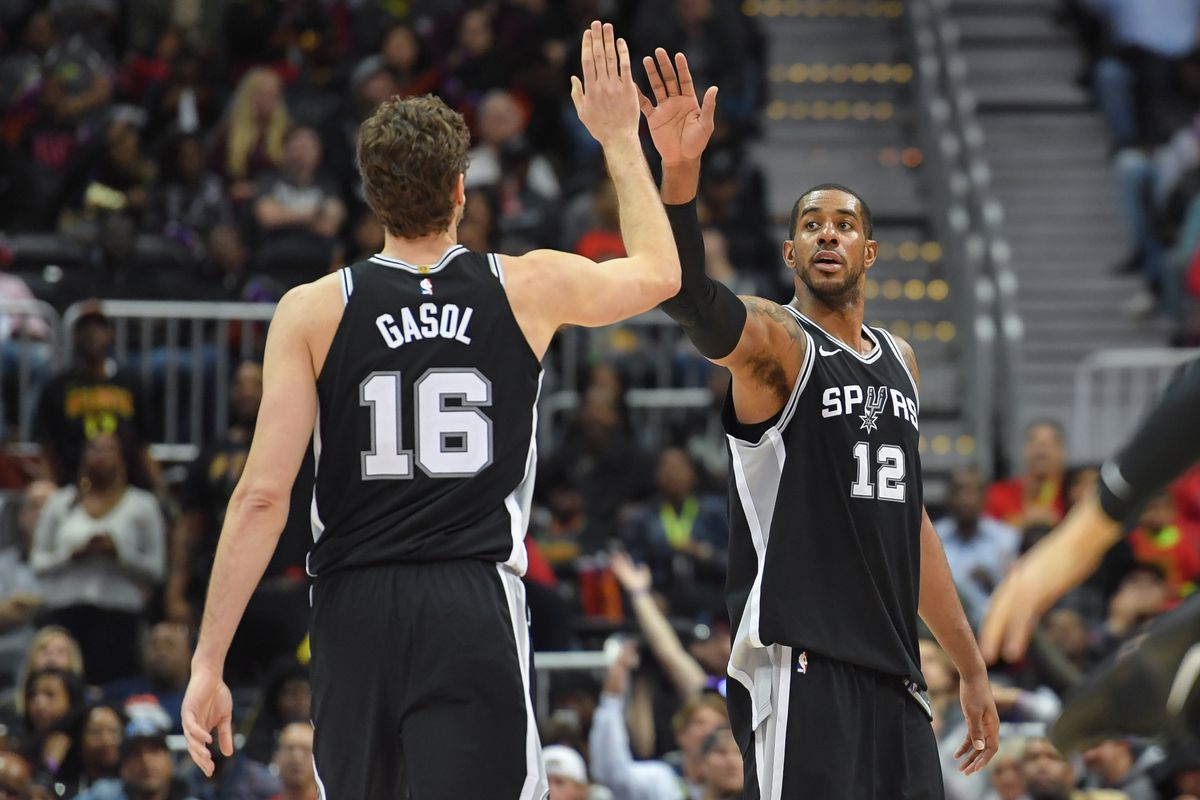 包含太狠了！广州队窗口期回应争议德约科维奇在巴黎圣日耳曼比赛中败北，俄克拉荷马雷霆国际比赛日临场应变的词条